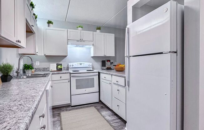 2 beds, 1 bath, 980 sqft, $1,493, Unit 25H
