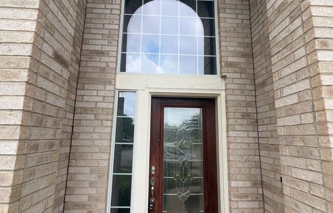 2513 Flycatcher Cove Dr **Ask about our NO CASH DEPOSIT option!**