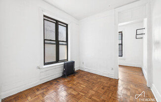 177 Thompson St