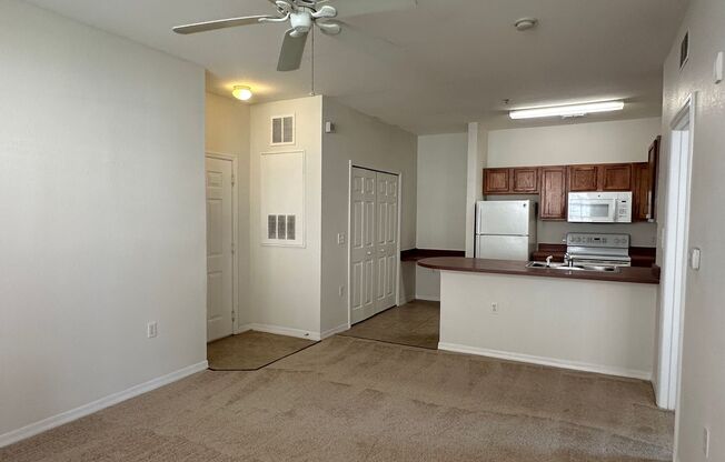 1 bed, 1 bath, $1,295, Unit # 103