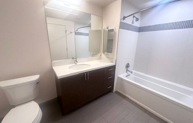 1 bed, 1 bath, 588 sqft, $2,745, Unit 213