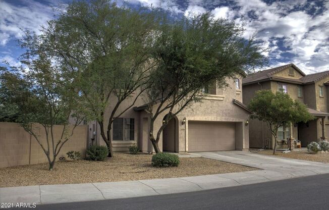 Charming 3 bedroom plus den and 2.5 bath home with full SOLAR !!