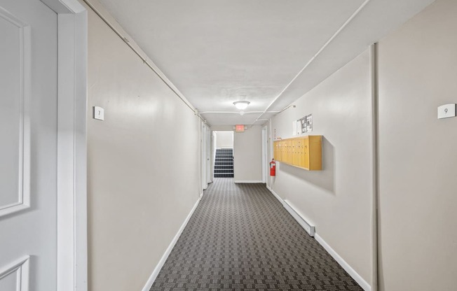 Welcome to Waterman Square Apartment Homes