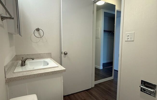1 bed, 1 bath, 619 sqft, $1,625, Unit 105