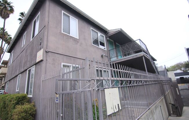 924 Hancock Ave