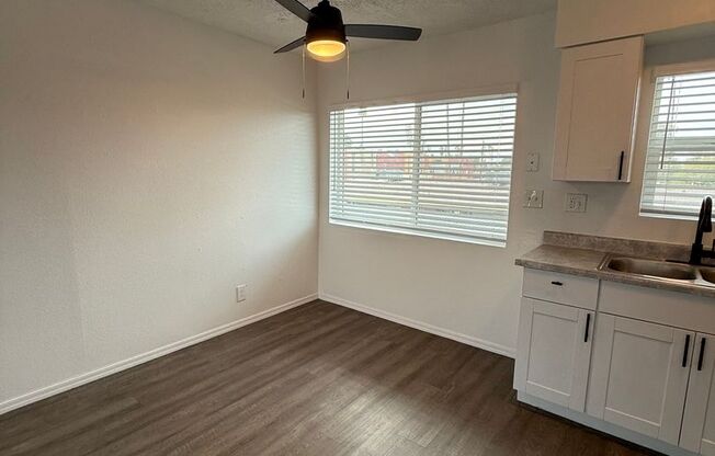 Studio, 1 bath, 404 sqft, $750, Unit Unit 7