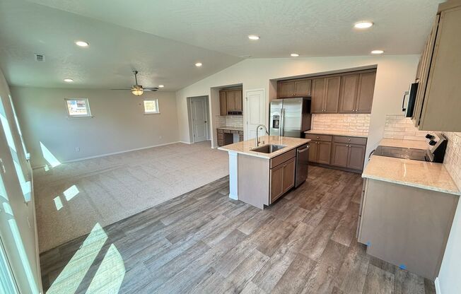 New Construction! 3 Bed, 2.5 Bath with 2 Car Garage Townhouse!