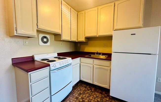 1 bed, 1 bath, 400 sqft, $1,475, Unit Unit 07