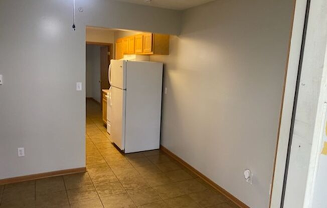 1 bed, 1 bath, $650