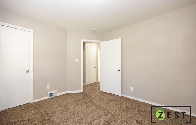 3 beds, 1 bath, $1,300