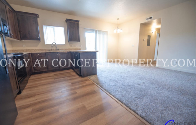 2 beds, 2 baths, 1,077 sqft, $1,450, Unit 132