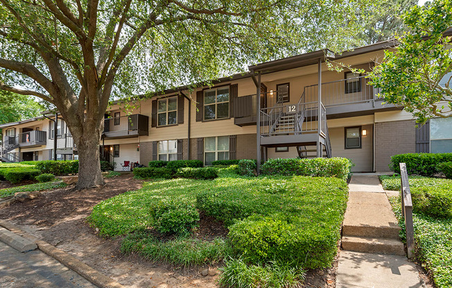 Lakeshore Landing Exterior