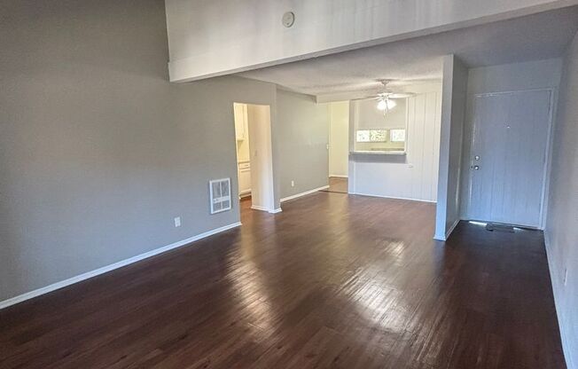 2 beds, 2 baths, 1,140 sqft, $2,975, Unit 140