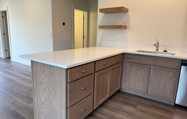 Brand New Stunning 3 Bed/2.5 Bath Townhouse-Old Farm District