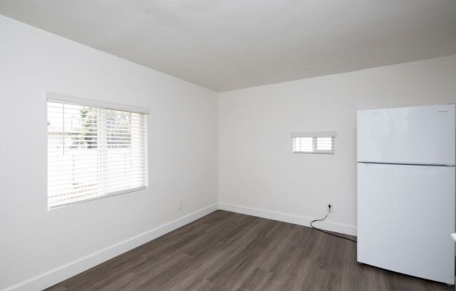 Studio, 1 bath, $1,625, Unit N