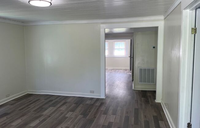 NEWLY RENOVATED 3 BED, 1.5 BATH WITH BONUS ROOM! LOCATED IN HIGH POINT!