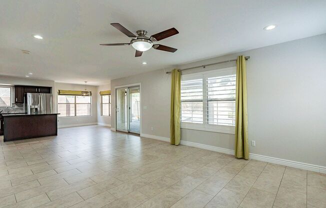 4 beds, 2.5 baths, $3,375