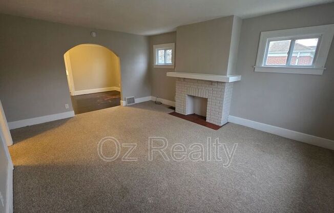 3808 TORRANCE DR