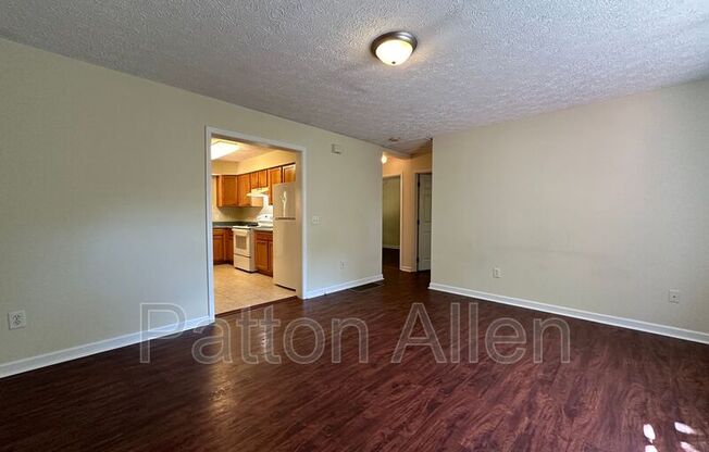 105 Salola St