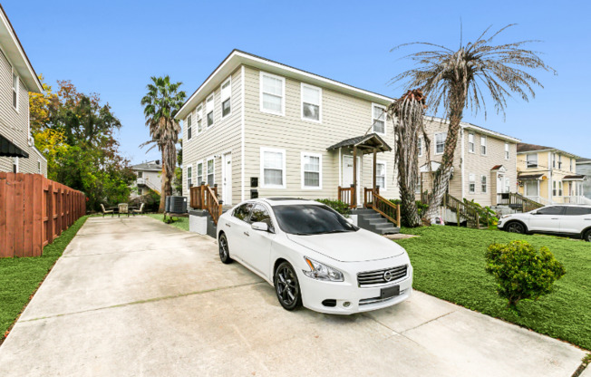 6217 WALDO DR