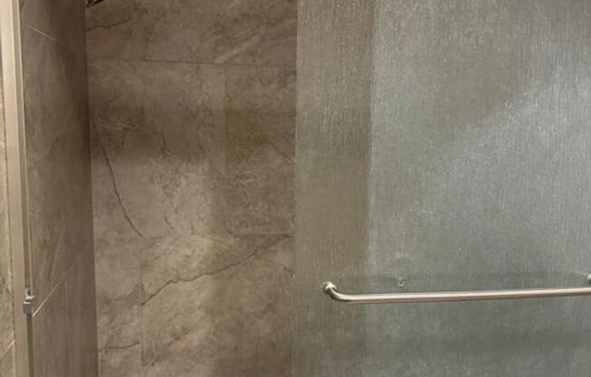 1 bed, 1 bath, $1,200