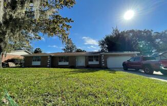 951 Park Forest Ln.