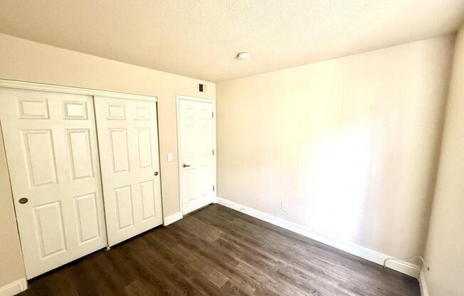 3 beds, 2 baths, 1,180 sqft, $1,495, Unit # 179
