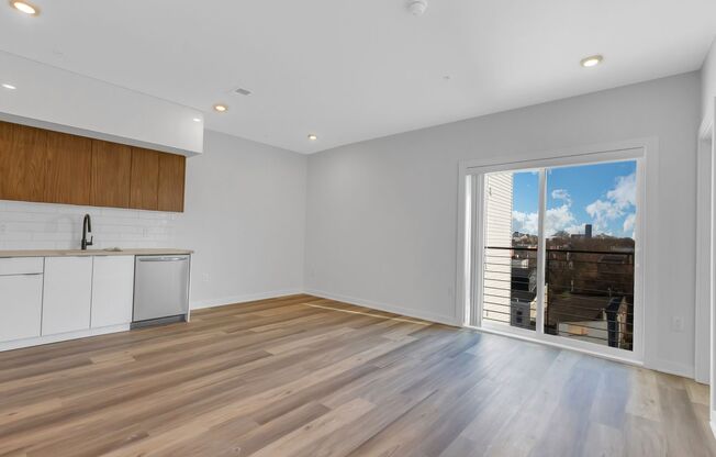 1 bed, 1 bath, 524 sqft, $1,395, Unit 506