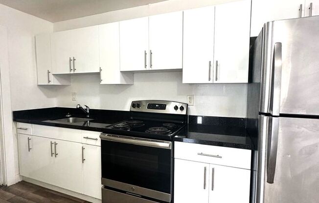 1 bed, 1 bath, $1,775, Unit 16890-8