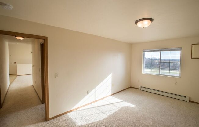 2 beds, 1 bath, 1,075 sqft, $1,445, Unit 1608-01