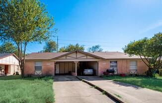 1810 FRANCES DR