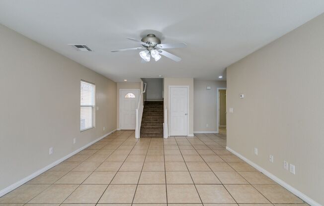 4 beds, 2.5 baths, $1,900
