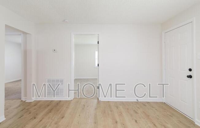 907 BAKER BLVD