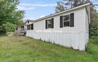 4 beds, 2 baths, $1,395