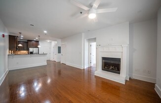 2360 LOGAN CIR NE