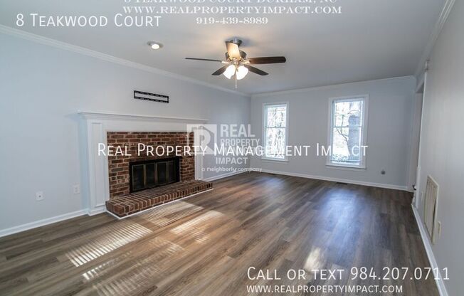 8 TEAKWOOD CT
