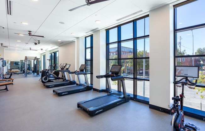 Westley on Broadway in Kansas City, Missouri Fitness Center