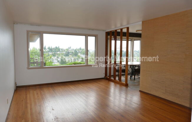 3402 37 AVE W