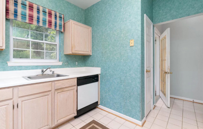 2 beds, 2 baths, 1,165 sqft, $1,900, Unit 1