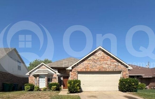 733 ROCKETT LN
