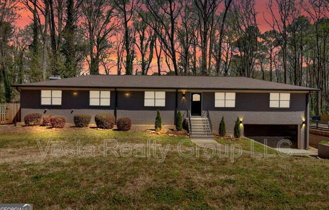 3819 DORA DR SE