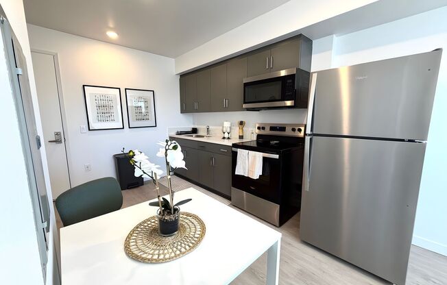 1 bed, 1 bath, 347 sqft, $1,263, Unit 103a