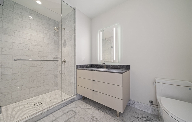3 beds, 3 baths, 1,989 sqft, $16,800, Unit 5112