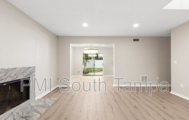 3110 W VILLA ROSA ST