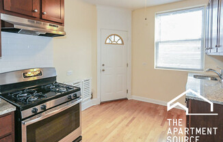 1615 W Berteau Ave