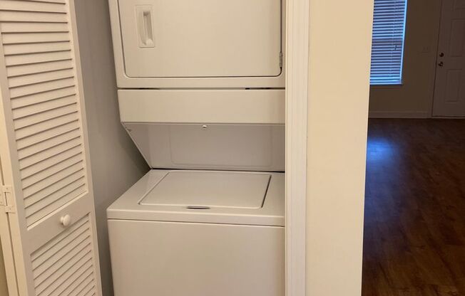 2 beds, 2.5 baths, 1,130 sqft, $1,800, Unit 3317