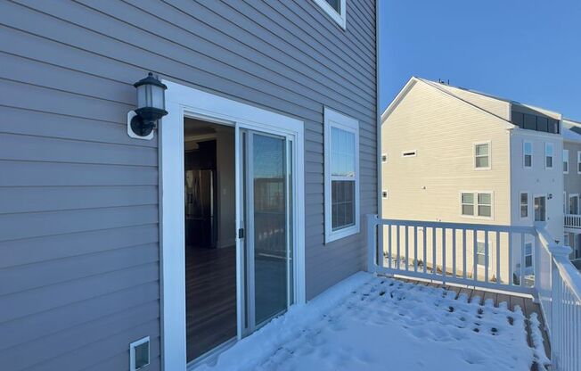 Charming 3 Bedroom/2 Bathroom/2 Half Bath Townhome in Windsor Mill, MD!
