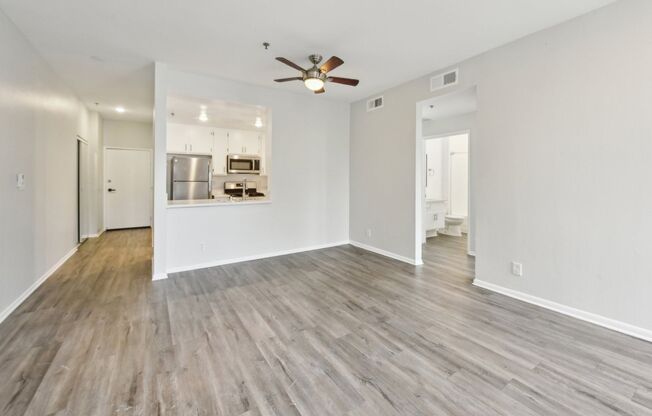2 beds, 2 baths, 1,100 sqft, $2,098, Unit 107