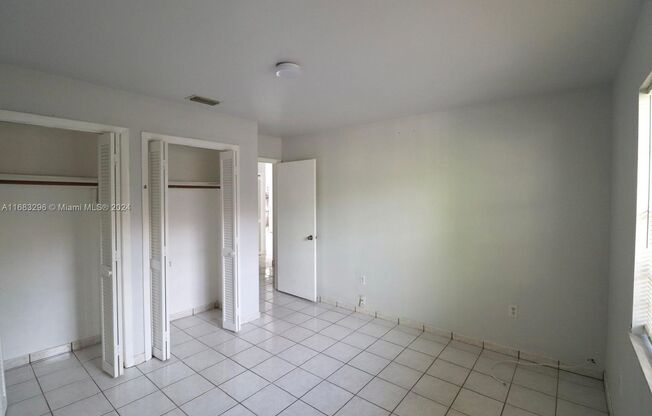 5191 NW 2nd Ter unit 0 (A11683296)