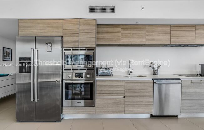 2 beds, 2 baths, 1,128 sqft, $5,000, Unit 605